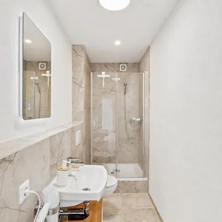 Appartement Ramoni - *